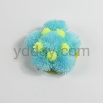 Y008